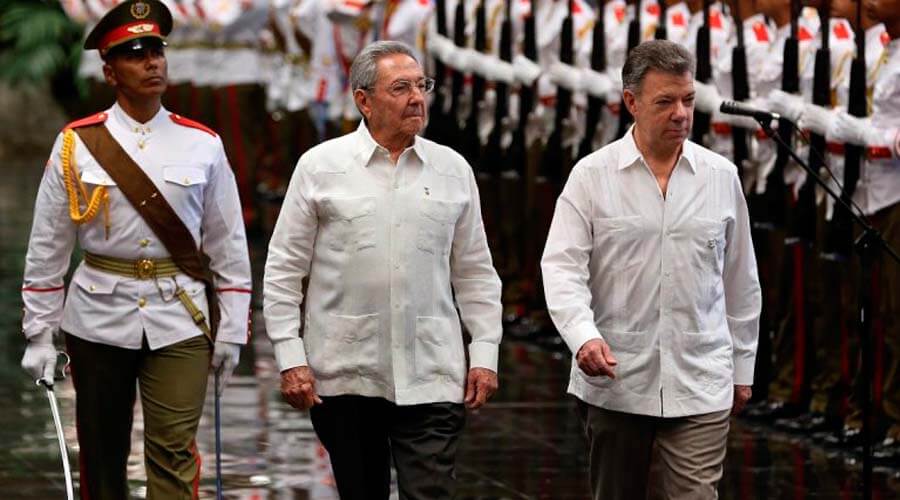 Financial Times: Santos habría ido a Cuba a concertar una salida a crisis venezolana