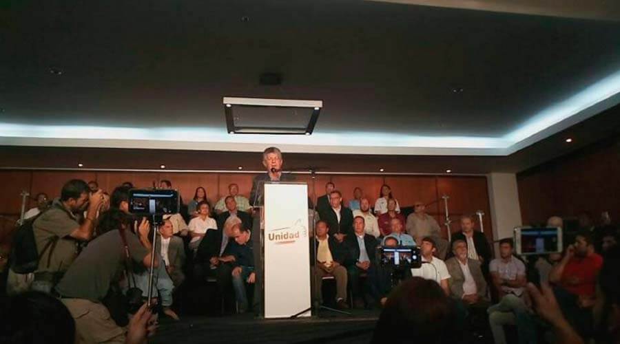 Oposición venezolana presenta su "acuerdo de gobernabilidad" para Venezuela