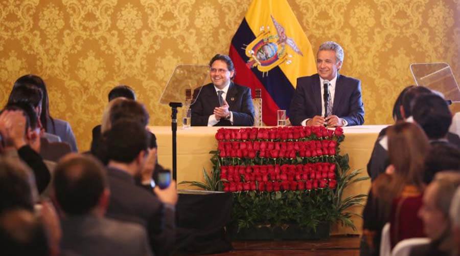 Lenín Moreno quiere acabar con la reelección indefinida por considerarla "una aberración"