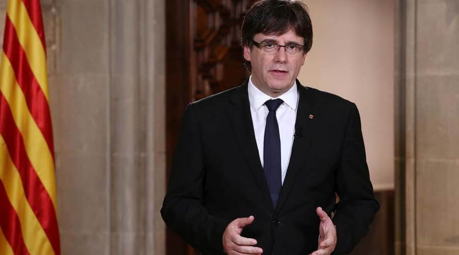 Puigdemont, dice al Rey: "Así, no"