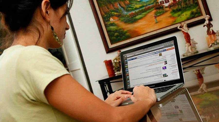 Solo el 0,3% de los cubanos podría acceder a Internet desde su casa