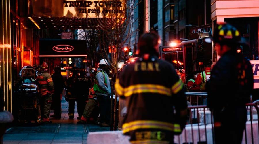 Incendio en la planta 50 de la Torre Trump provoca un muerto y cuatro heridos