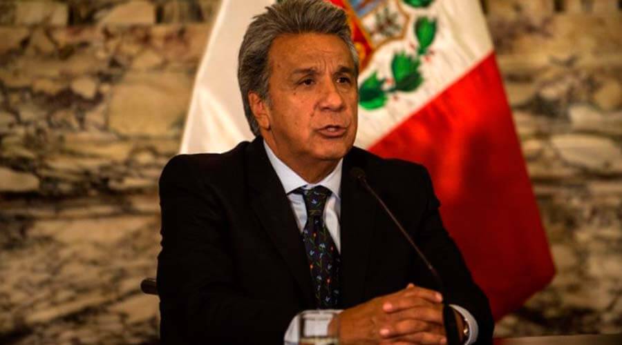 Moreno vuelve a Quito desde Lima por supuesta muerte de periodistas retenidos