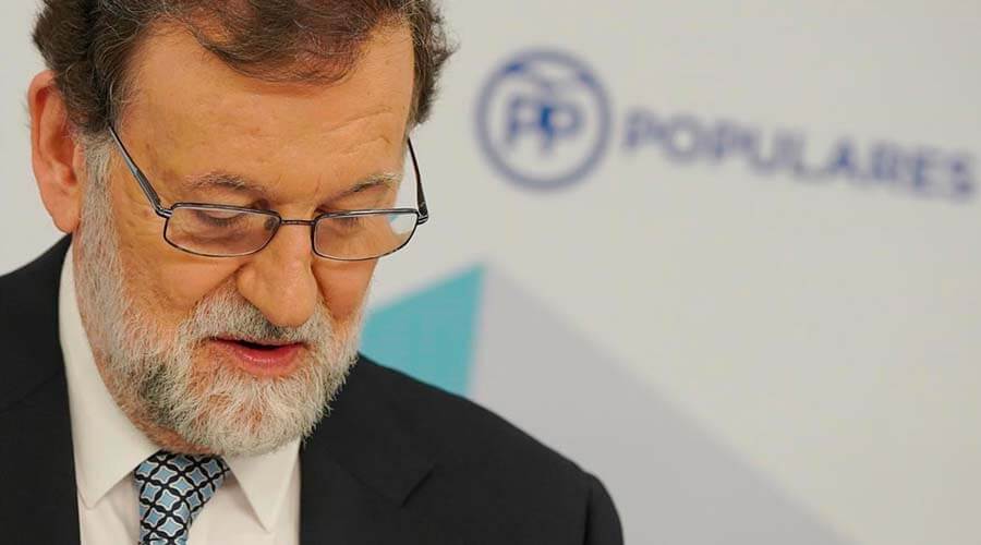 Mariano Rajoy dimite como presidente del PP