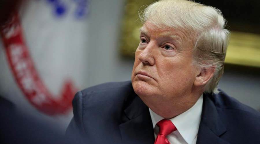 Donald Trump firma ley de presupuesto y evita la paralización del Gobierno