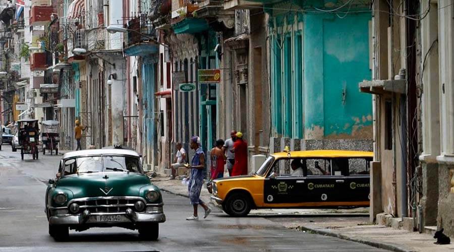 Emprendedores privados en Cuba buscan opciones para exigir sus derechos