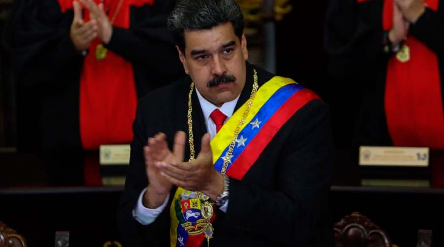 Nicolás Maduro ordena cerrar embajada y consulados de Venezuela en EEUU