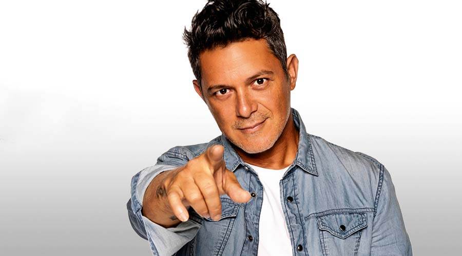 Alejandro Sanz, aquejado de neumonía, aplaza la promoción de su disco