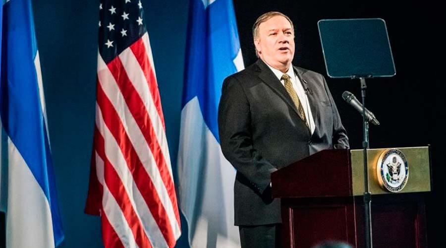 Mike Pompeo suspende visita prevista hoy a Alemania por "asuntos acuciantes"