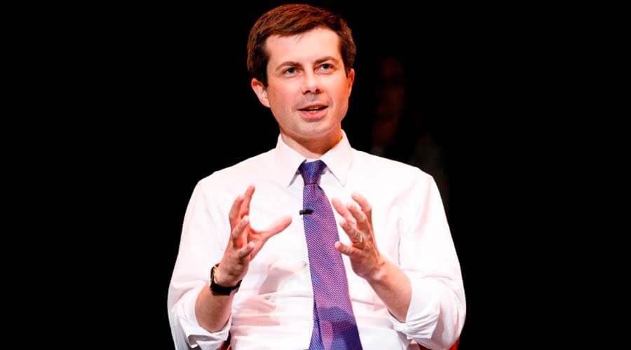 Candidato presidencial cree que EEUU ha tenido presidentes homosexuales