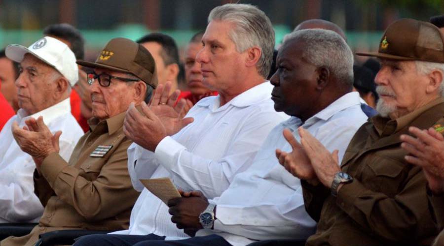 Miguel Díaz-Canel invita a "pensar como país", pero solo algunos cubanos pueden opinar