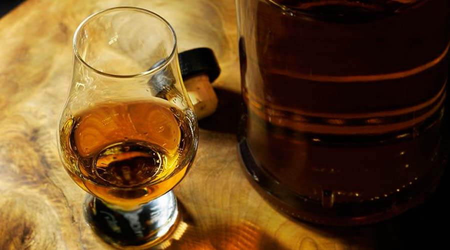 Cuba y el gigante Diageo crean empresa mixta para exportar ron