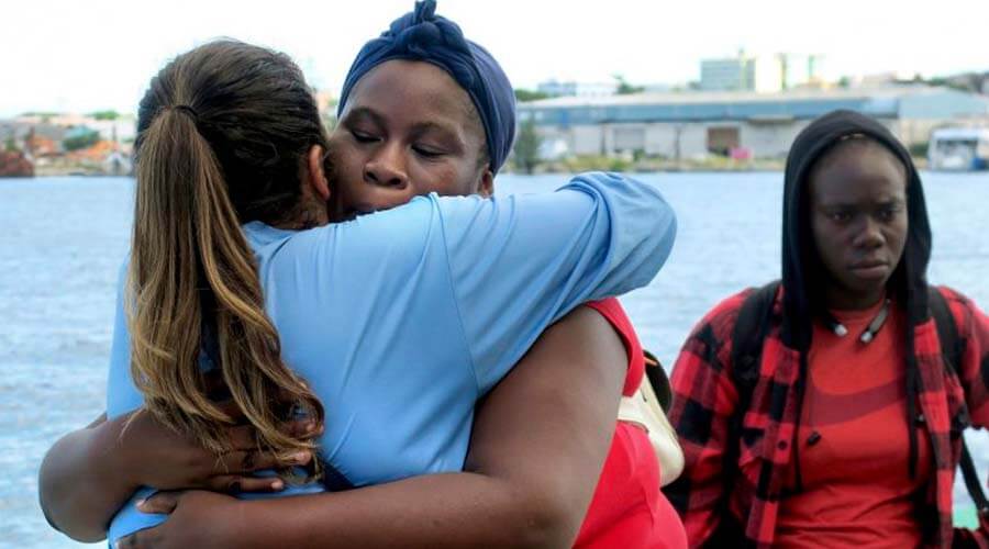 Dejan en Bahamas a más de 100 damnificados por Dorian que serían evacuados a Florida