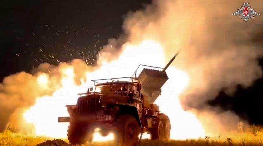 Jefe del gobierno alemán insta a Putin a negociar acuerdo de paz con Ucrania