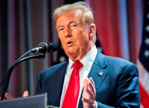 Por difamación y calumnias, Donald Trump demanda a medios de ultraizquierda