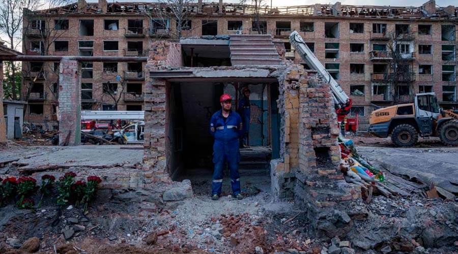 Rusia bombardea a Ucrania con drones tras la reunión entre Trump y Zelenski