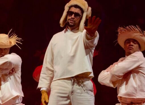 Bad Bunny encabezará el halftime del Super Bowl LX en 2026