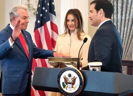 Empresario miamense Benjamín León asume rol como embajador de EEUU en España