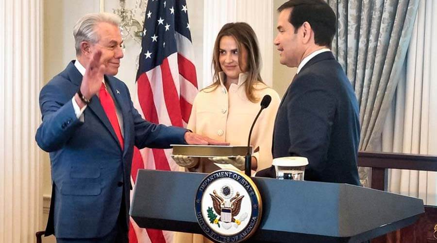 Empresario miamense Benjamín León asume rol como embajador de EEUU en España