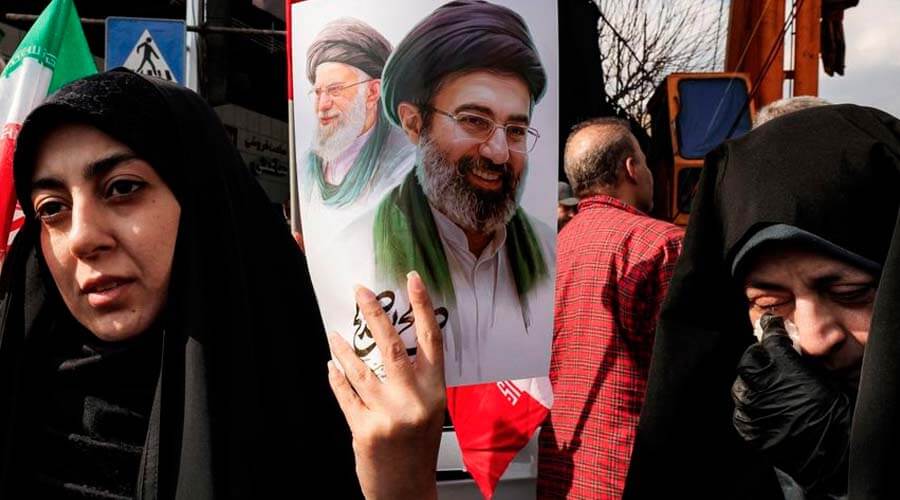 Hijo del eliminado Jamenei lidera supuestos ataques contra EEUU e Israel