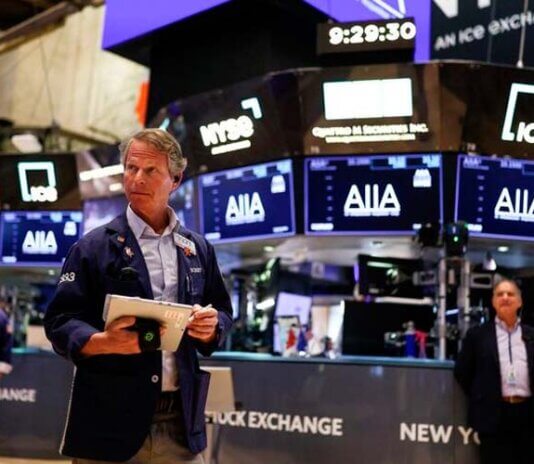 Wall Street cierra al alza tras declaraciones de Trump sobre Irán