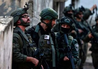 Israel niega ataques en Irán tras activación de defensas aéreas en Teherán