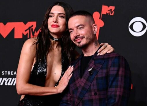 Hijo de J Balvin dice que su papá luce más “bruto” con sus pulseras
