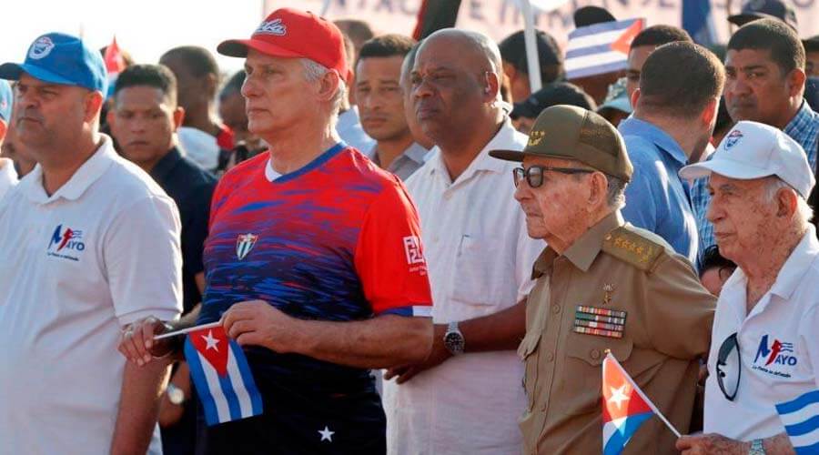 La crisis obliga al régimen cubano a reducir la administración central ¿Despidos en puerta?