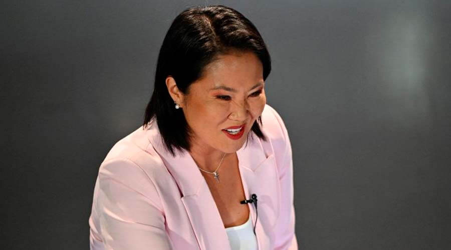 Con 99,4% escrutado, Fujimori se acerca a la Presidencia al superar por más de 40.000 votos a Sánchez