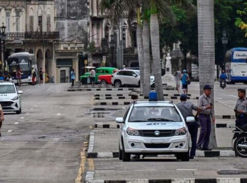 Cuba sufre el tercer apagón nacional en menos de diez días, una crisis en ascenso