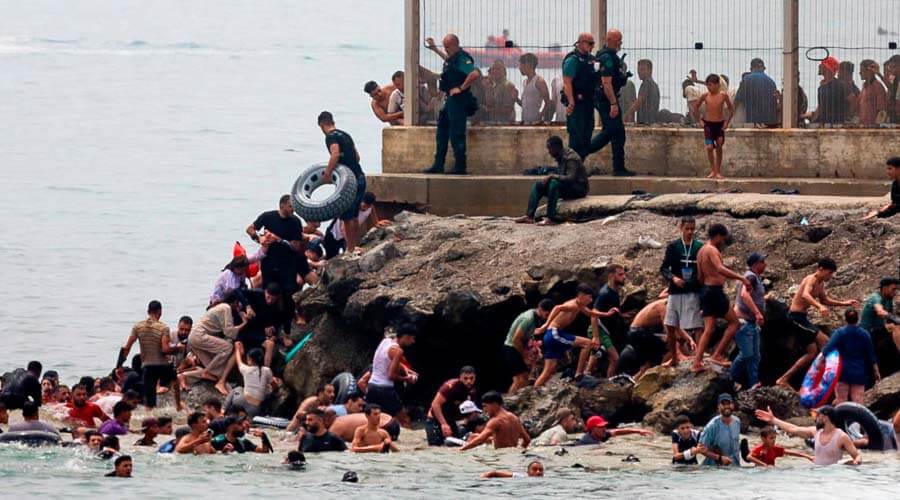 Aumenta a 90 la cifra de muertos durante crisis migratroria en Ceuta