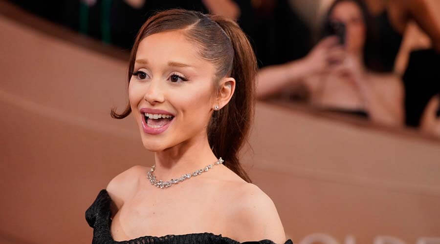 Ariana Grande se alejará temporalmente de la vida pública tras el intenso escrutinio público