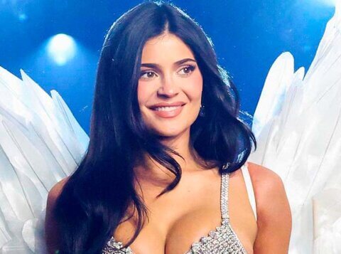 Kylie Jenner rompe las redes al modelar famoso "Fantasy Bra" en desfile de Victoria's Secret