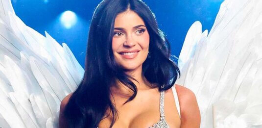 Kylie Jenner rompe las redes al modelar famoso "Fantasy Bra" en desfile de Victoria's Secret